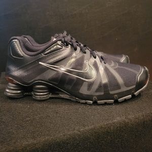 Mens nike shox roadster+ triple black size 13